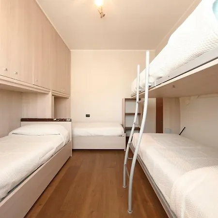 Holiday home Happy